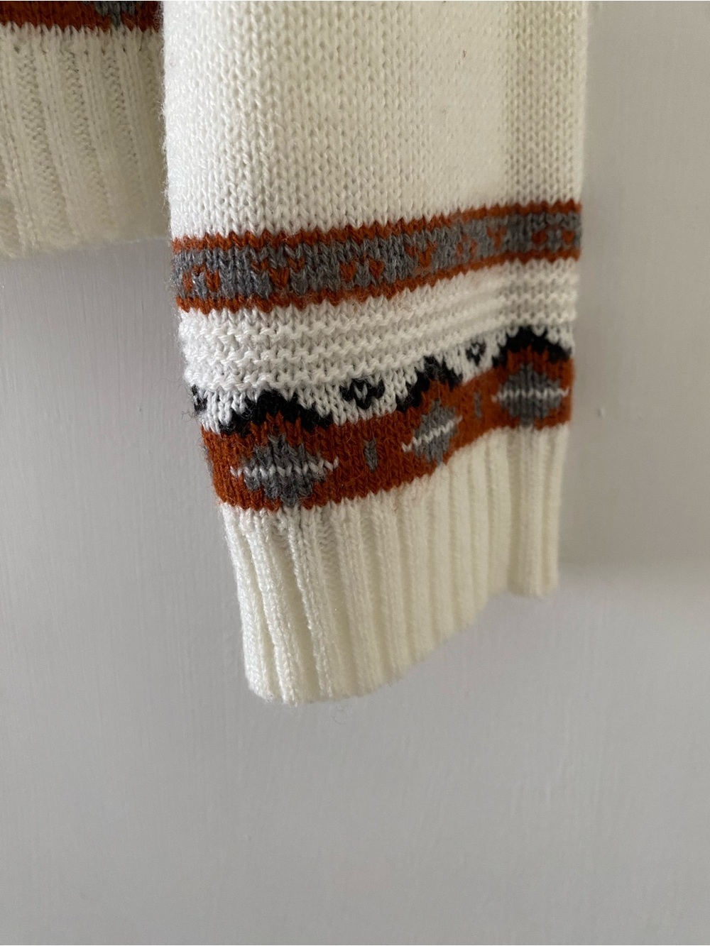 Cream Fair Isle Sweater Rust and Black Pattern Telluride Clothing Co Medium - Picture 4 of 8